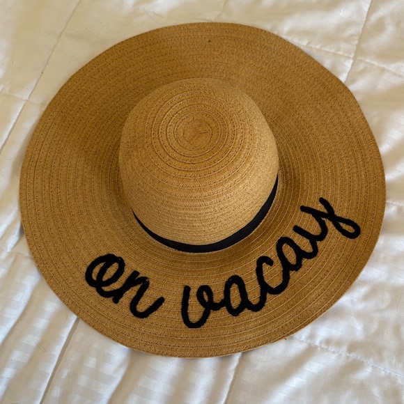 Vintage Accessories - 🤍Beach hat🤍